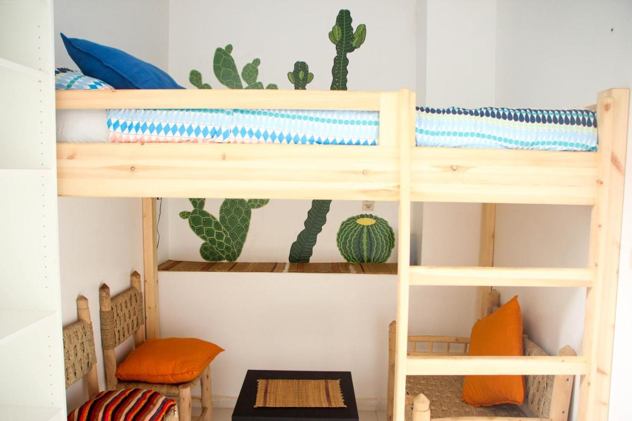 Ifni Surf Hostal Sidi Ifni Exterior photo